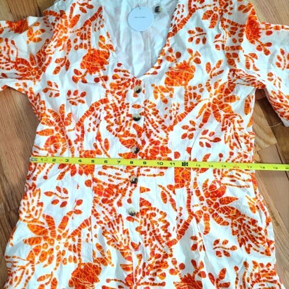 NWT Summer Romper with Buttons and Pockets - Picture 7 of 11